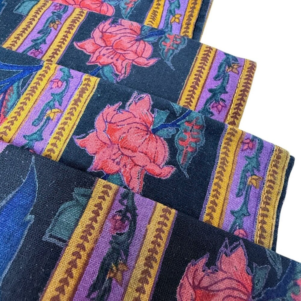 Bloomingdale's Black Floral Napkins Set of 4 Cotton India Print - Picture 4 of 6